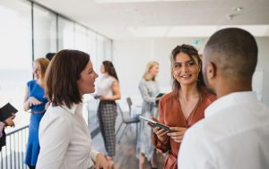 entrepreneur rencontre afterwork meeting